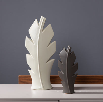 Handcrafted Nordic Style Ceramic Leaf Vase - Unique Artistic Decor for Living Room & Bedroom