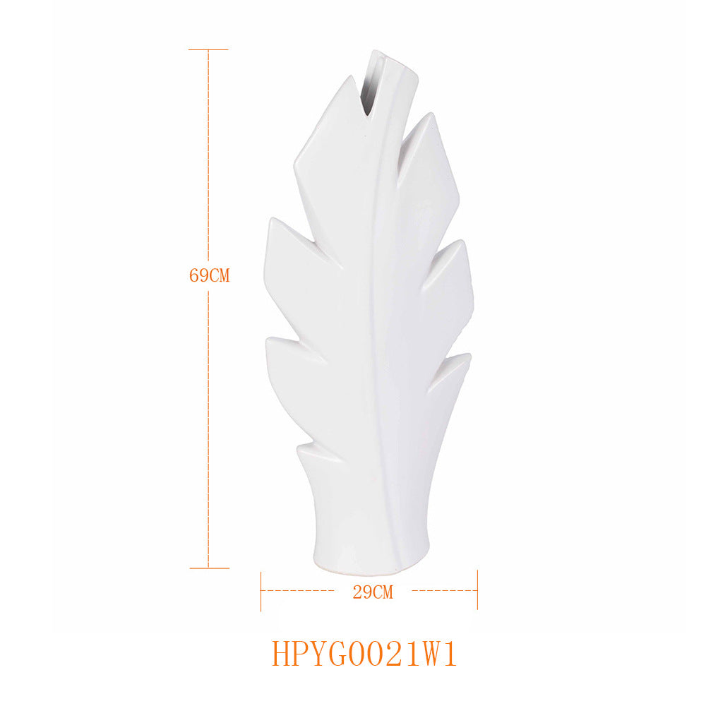 Handcrafted Nordic Style Ceramic Leaf Vase - Unique Artistic Decor for Living Room & Bedroom